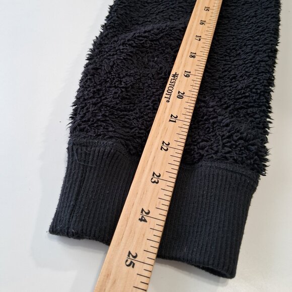 Burton Sherpa Sweater - Picture 9 of 15